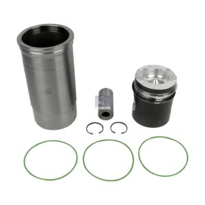 LPM Truck Parts - PISTON WITH LINER (1952211 - 550336)