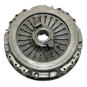 LPM Truck Parts - CLUTCH COVER, WITH RELEASE BEARING (1521714 - 8171494)