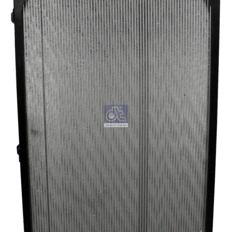 LPM Truck Parts - RADIATOR (81061016424 - 81061016440)