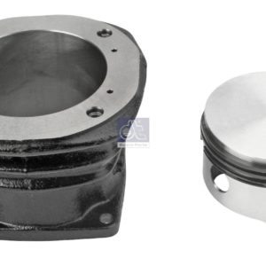 LPM Truck Parts - PISTON AND LINER KIT, WATER COOLED (81541056009)