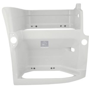 LPM Truck Parts - STEP WELL CASE, RIGHT WHITE PAINTED (5010578384 - 5010578878)