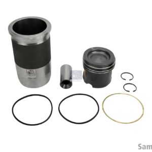 LPM Truck Parts - PISTON WITH LINER (5001856103 - 7485135386)